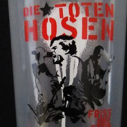 2005 Friss Oder Stirb Becher 019 02